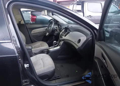 2013 Chevrolet Cruze 1Lt Auto from USA, damaged, VIN 1G1PC5SB1D7260656